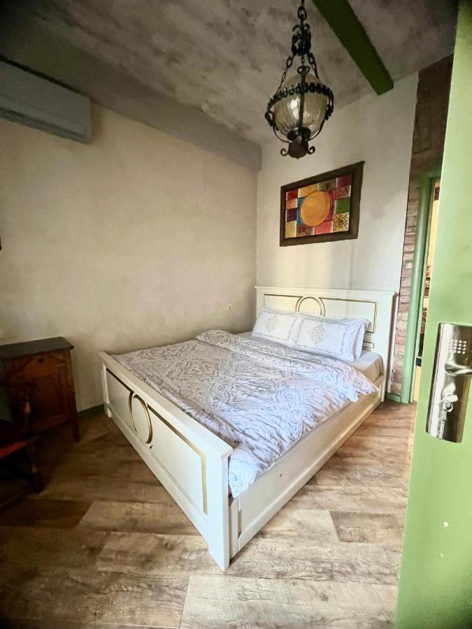 T2&T3 Apartments Levanto 트빌리시 외부 사진