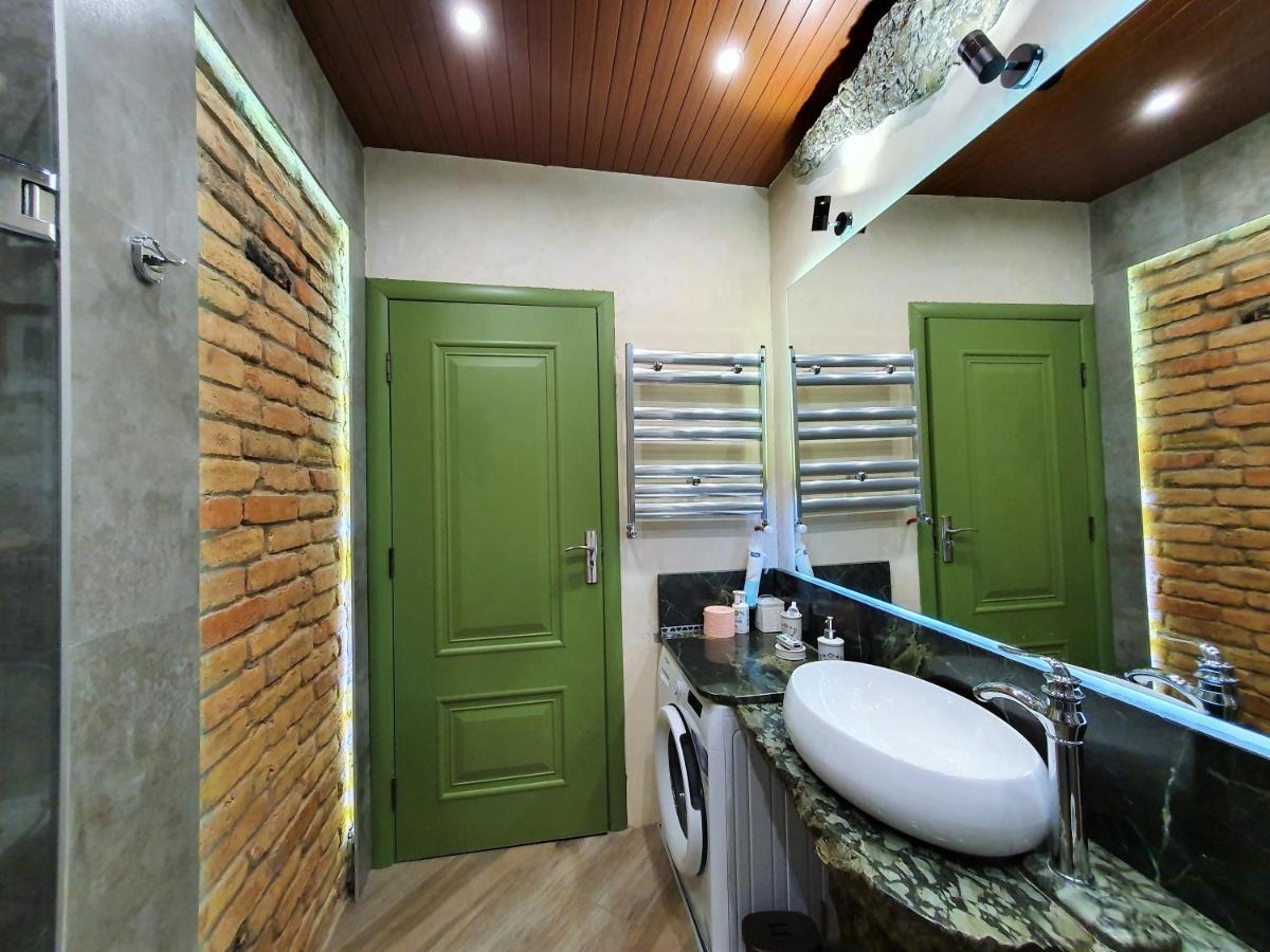 T2&T3 Apartments Levanto 트빌리시 외부 사진
